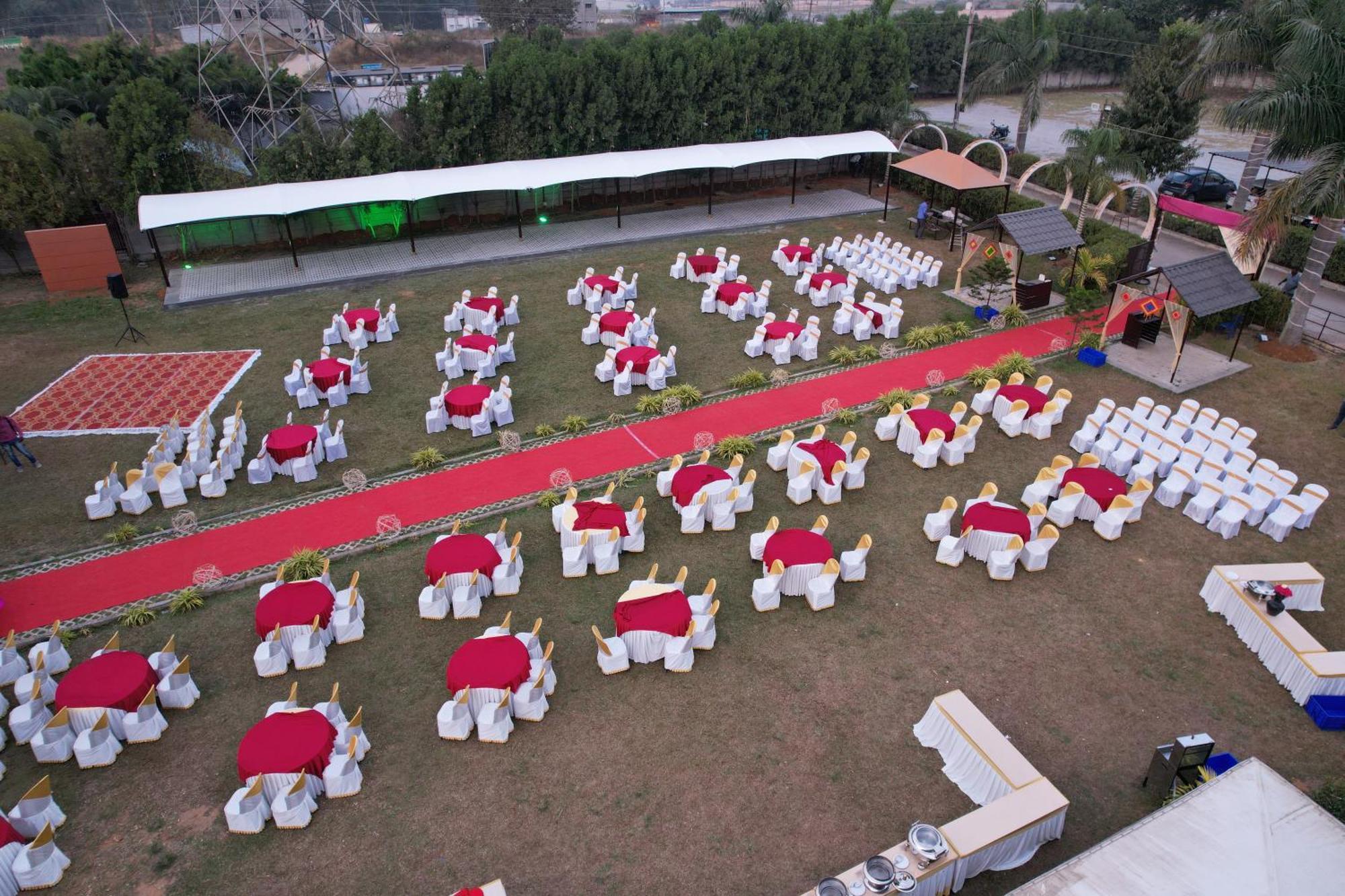 Vistar Resort & Hotels Kammasandra Exterior photo