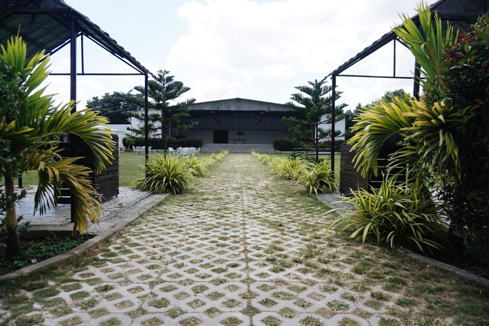 Vistar Resort & Hotels Kammasandra Exterior photo