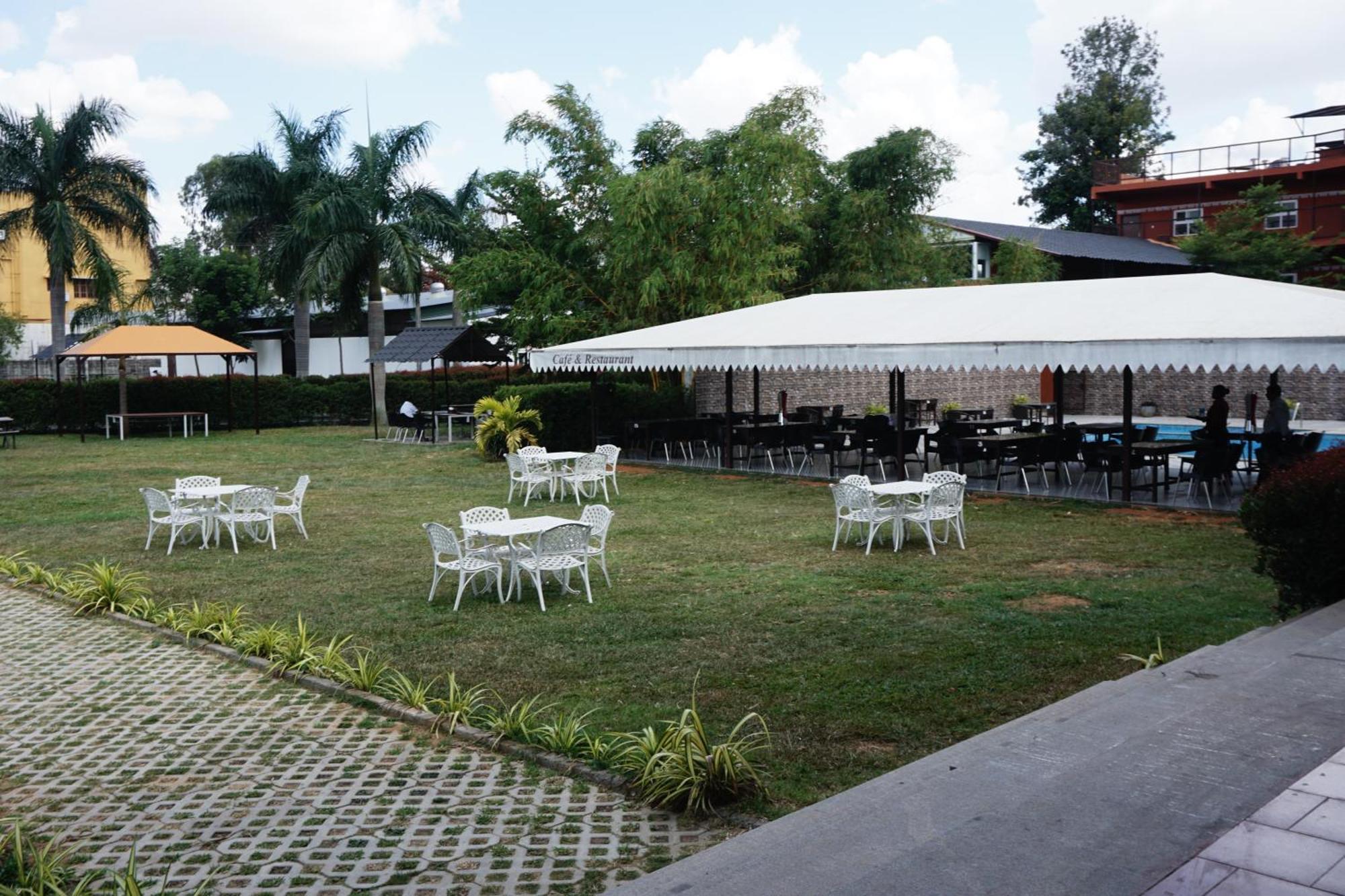 Vistar Resort & Hotels Kammasandra Exterior photo