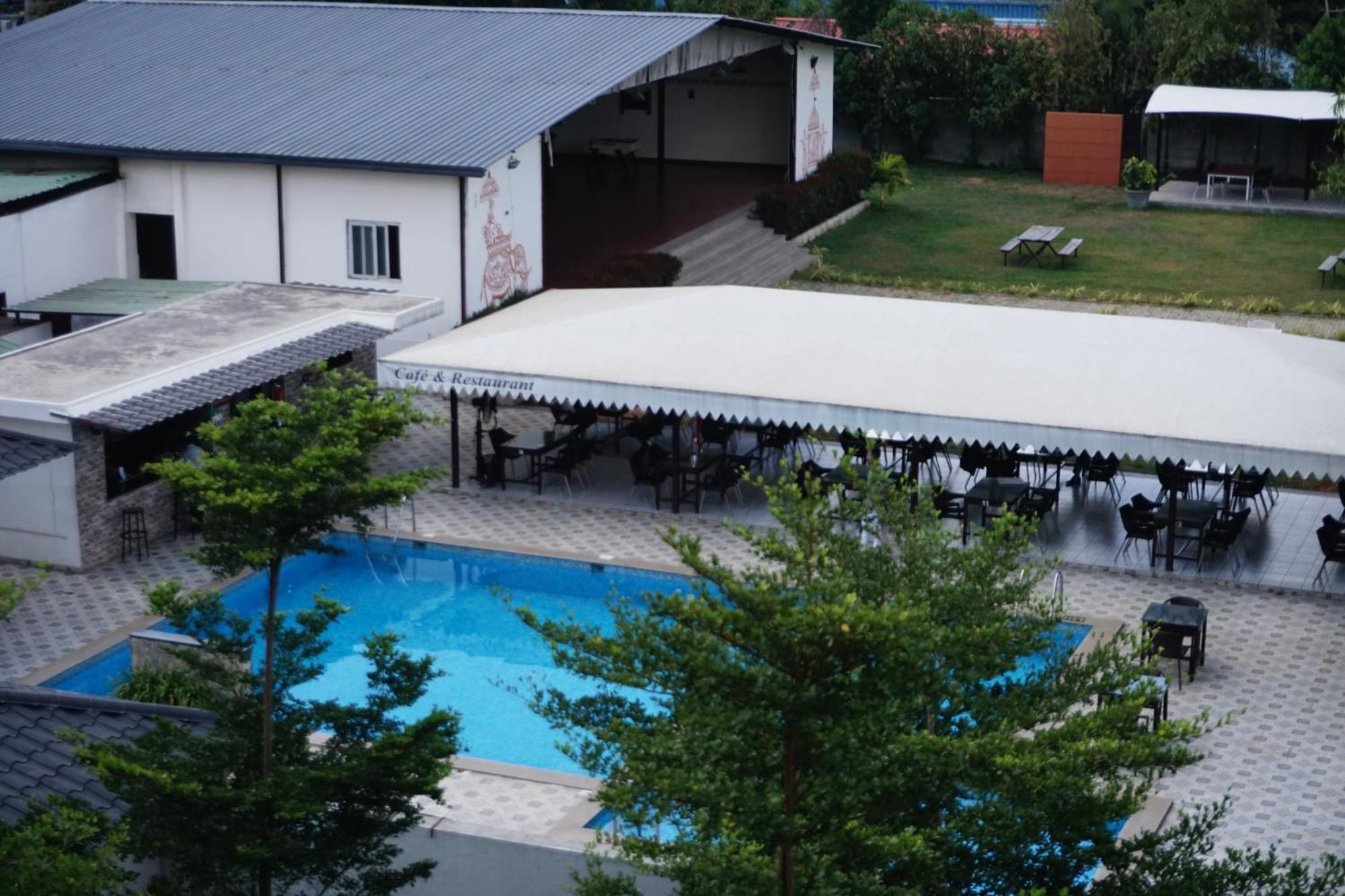 Vistar Resort & Hotels Kammasandra Exterior photo